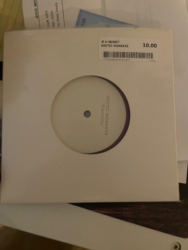 Arctic monkeys mine record - u,